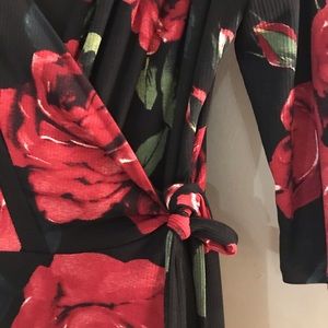 Floral print, unique vintage wrap dress.